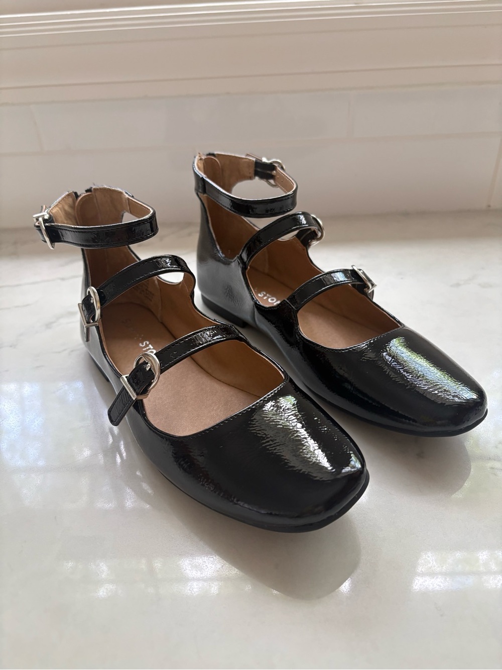 NEW Women's Cecillee Triple Strap Mary Jane Flats